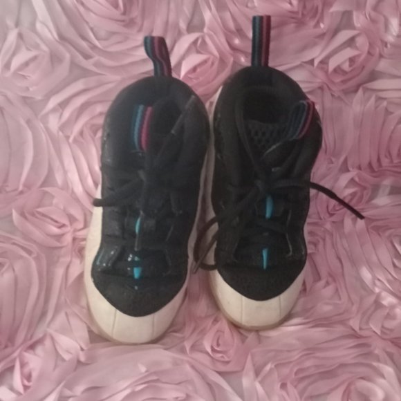 Nike Posite Pro 3D  Baby size 7C - Picture 3 of 5